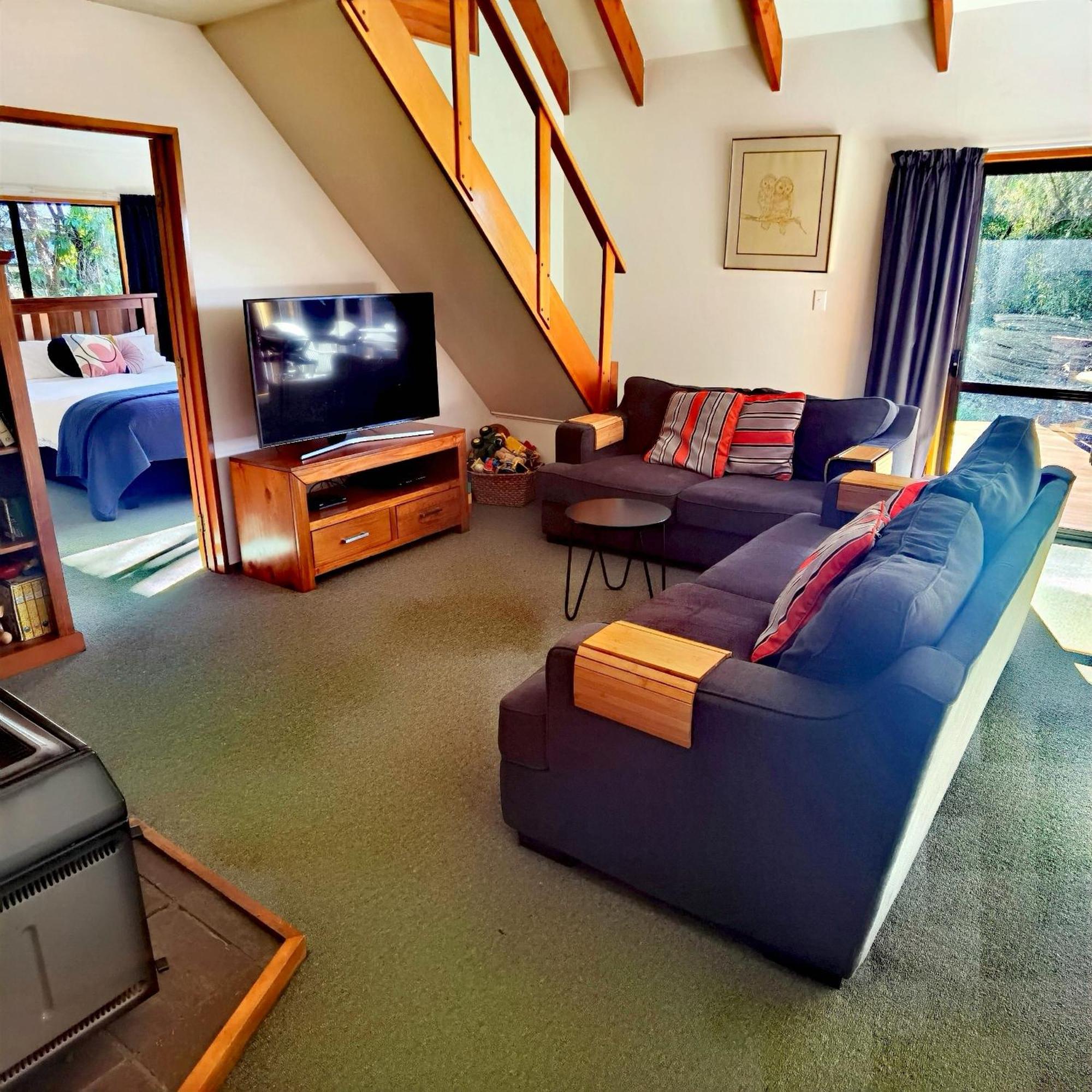 The Lancewoods Villa Te Anau Esterno foto
